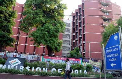 <div>ECI refutes Rahul Gandhi’s ‘vote theft’ claim as baseless, reaffirms neutrality</div>