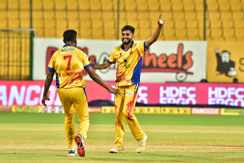 <div>‘It’s great to see T20 cricket return to Mysuru, says Gundappa Vishwanath</div>