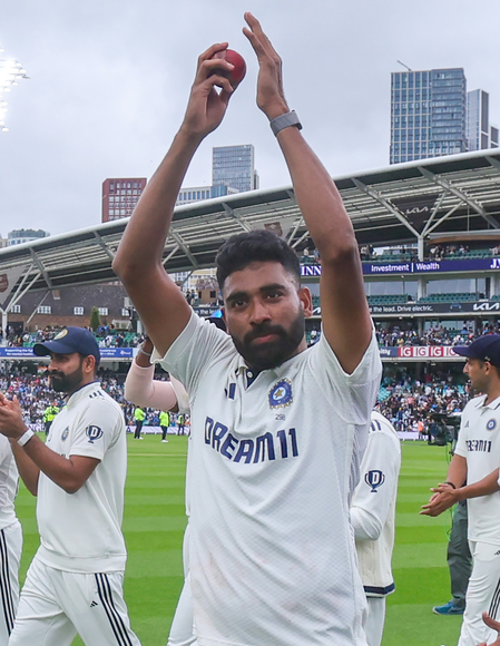 <div>‘Real Test cricket’: Rashid Latif hails India’s Oval heist as Siraj seals historic six-run win</div>