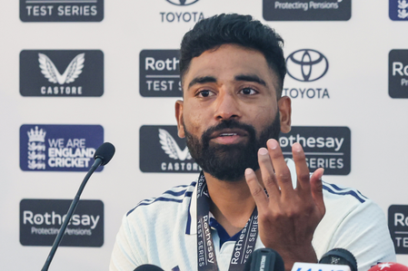 <div>Siraj doesn’t get the credit he deserves, I love his attitude, says Tendulkar</div>