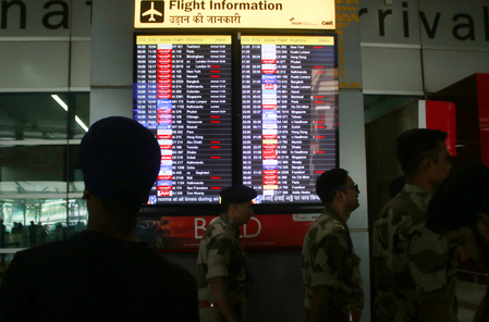 13-year-old girl flies solo to Delhi from Thiruvananthapuram; Kerala cops launch probe
