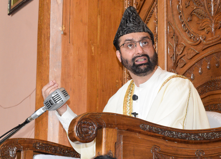 UAPA Tribunal upholds bans on Mirwaiz Umar-headed AAC and JKIM
