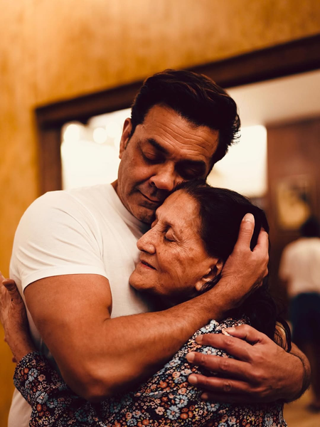 Bobby Deol says ‘love you maa’ as he celebrates b’day of mother Prakash Kaur