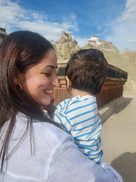 Yami Gautam shares pictures with son, father from her Leh getaway