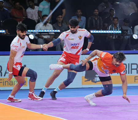 PKL Season 12: Commanding all-around performance guides Puneri Paltan to mammoth 22-point victory over Gujarat Giants