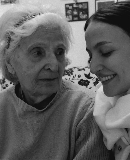 <div>Elli AvrRam’s grandmother passes away: ‘Remembering the beautiful moments I shared with you’</div>
