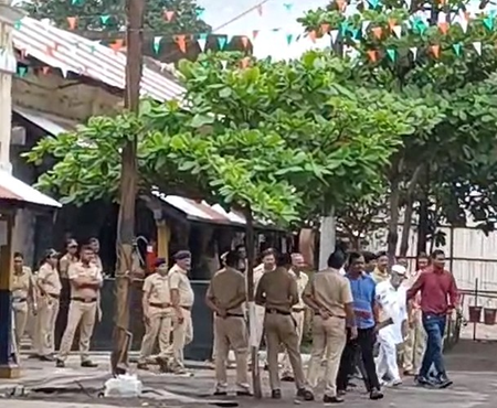 Underworld Don Arun Gawli walks free on bail after 18 years