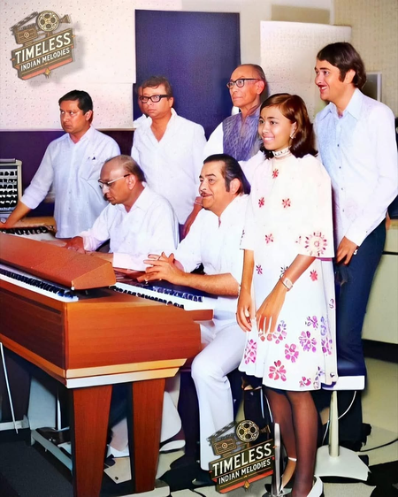 Kunal Ganjawala shares rare image from the recording of ‘Ek Din Bik Jayega’