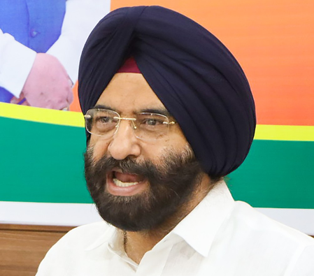 Delhi: Sirsa announces plan to skill youth for employment in Khadi sector