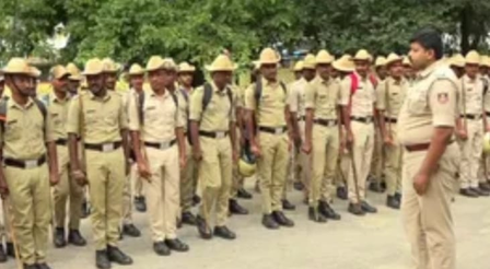 <div>K’taka Ganesh visarjan violence: Mega immersion event in Maddur town amid tight security</div>