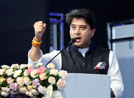 Jyotiraditya Scindia urges male family members of women in local, panchayat bodies not to interfere in official works