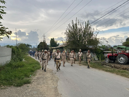 <div>Protests, tension in Manipur’s Churachandpur over arrests for vandalising decorations</div>