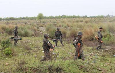 <div>Joint forces start anti-terrorist operation in J&K’s Kathua after terrorists sighted</div>