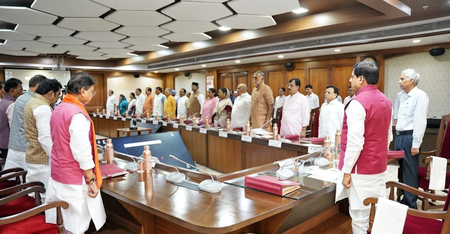 MP creates 354 senior resident doctors posts in key govt hospitals