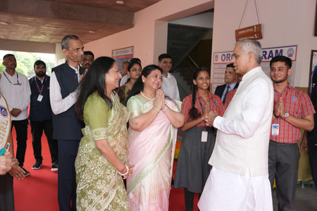 <div>‘Break barriers with hard work’: Gujarat Governor inspires students at Adani Vidya Mandir</div>