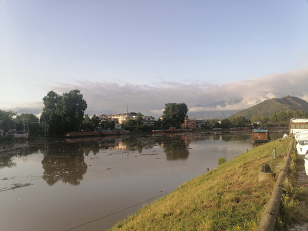 <div>J&K govt plans modernisation of irrigation in Sonawari & multiple schemes to tackle drinking water shortages in Srinagar</div>