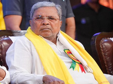 <div>Question on possibility of Shivakumar taking over as K’taka CM ‘irks’ Siddaramaiah</div>