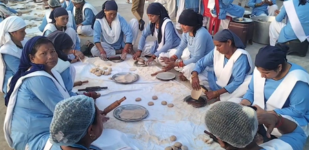 Haryana: 78th Nirankari Sant Samagam in Samalkha draws devotees from 25 countries; over 1 lakh volunteers serve langar