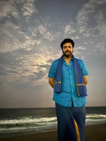 <div>Ravi Mohan begins dubbing for Sivakarthikeyan’s ‘Parasakthi’</div>