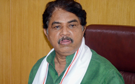 <div>BJP criticises Siddaramaiah govt for petrol price hike ‘proposal’</div>