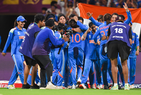 <div>‘A red-letter day’, Diana Edulji applauds India women’s maiden WC win</div>