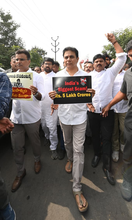 <div>BRS accuses Cong govt of Rs 5 lakh crore land ‘scam’ in Hyderabad</div>