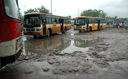 510 out of 3,986 roads under PMGSY found to be of poor quality: Centre