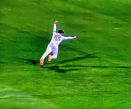 <div>2nd Test: ‘He justified his selection,’ says Vaughan after Jacks takes a one-handed blinder to dismiss Smith</div>