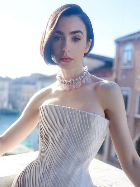 <div>Lily Collins recollects being ‘very tired’ while filming ‘Emily In Paris’</div>