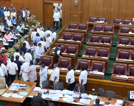 <div>K’taka Hate Speech Bill: BJP demands referral to legislative committee, walks out of Assembly</div>