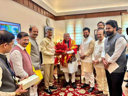 Andhra Pradesh CM urges Centre to approve Metro Rail for Vizag, Vijayawada