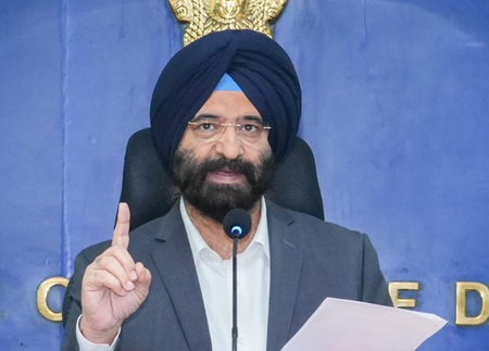 <div>‘No PUC, No Fuel’ drive to continue even after lifting of GRAP-IV curbs in Delhi: Manjinder Singh Sirsa</div>