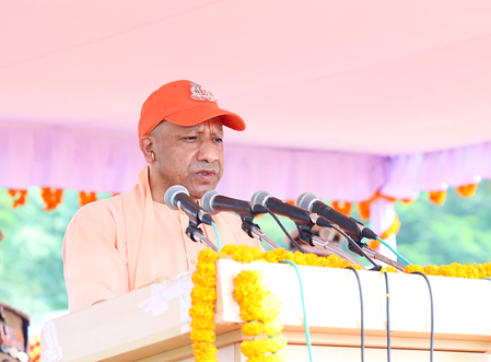 UP govt grants 3-year age relaxation for 32,679 police posts