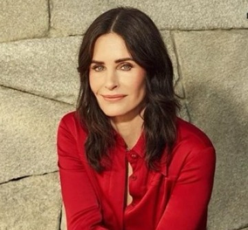Courtney Cox reveals why she did a tampon commercial in 1985