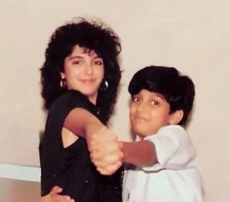 Zoya Akhtar celebrates ‘happiness’ as Farah Khan, Farhan Akhtar turn a year older