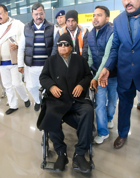 Land-for-jobs case: Lalu Prasad back in Patna after Delhi court hearing