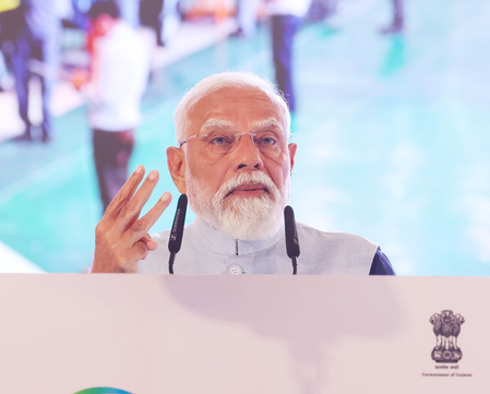 PM Modi calls for criticism with dignity in legislatures