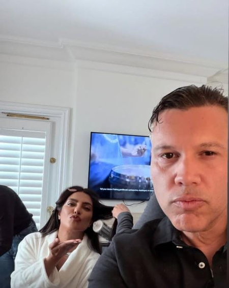 <div>Priyanka Chopra welcomes ‘The Bluff’ director Frank E. Flowers on Instagram</div>