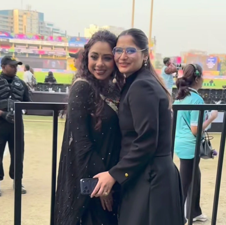 <div>Arti Singh recalls not leaving ’16 year-old Rupali Ganguly’s side’ during movie shoot with ‘mama’ Govinda</div>