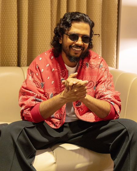 Nakash Aziz says he recorded ‘Saree Ke Fall Sa’ in 20 minutes