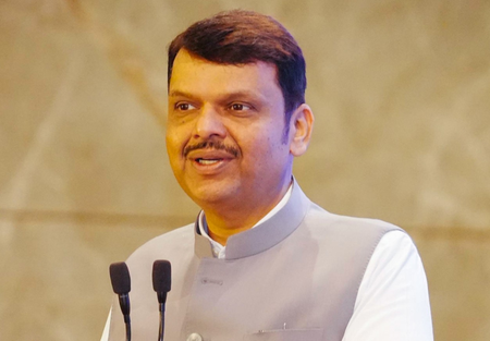 Maha CM Fadnavis launches initiative for speedy justice through disposal of pending cases