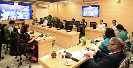Odisha: Chief Secy urges collectors to make every district an engine of growth
