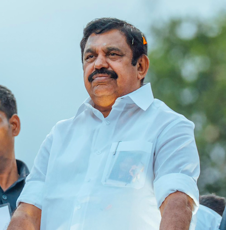 <div>Palaniswami slams DMK at NDA rally, says ‘right moment has arrived’</div>