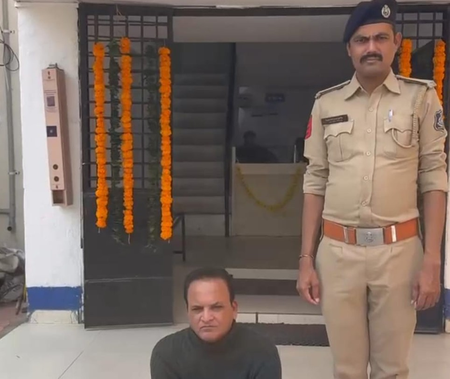 Gujarat: Former cricketer Jacob Martin involved in drunk driving crash in Vadodara