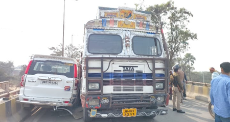 Sand mafia: Truck driver ‘tries’ to run over DSP’s vehicle in Patna, arrested