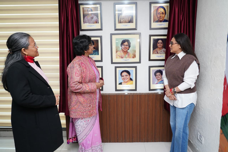 <div>Rani Mukerji says ‘Today, women are confidently shaping society’ during her address at the NCW</div>