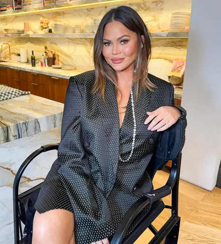 Chrissy Teigen returns to being sober again