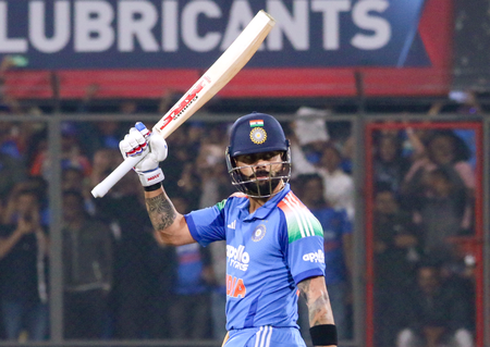 Kohli is tied to the job of scoring runs, not to an image: Gavaskar