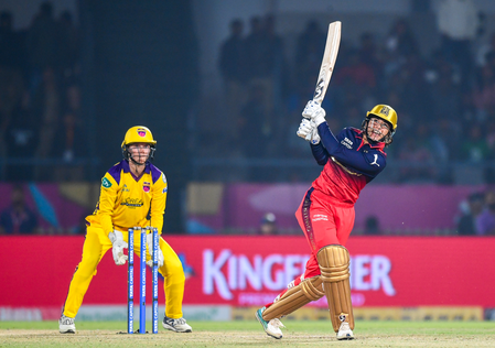 WPL 2026: Harris, Mandhana power RCB into final with dominant win over UPW