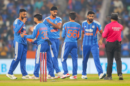 1st T20I: Dube, Chakaravarthy pick two wickets each as India beat New Zealand by 48 runs